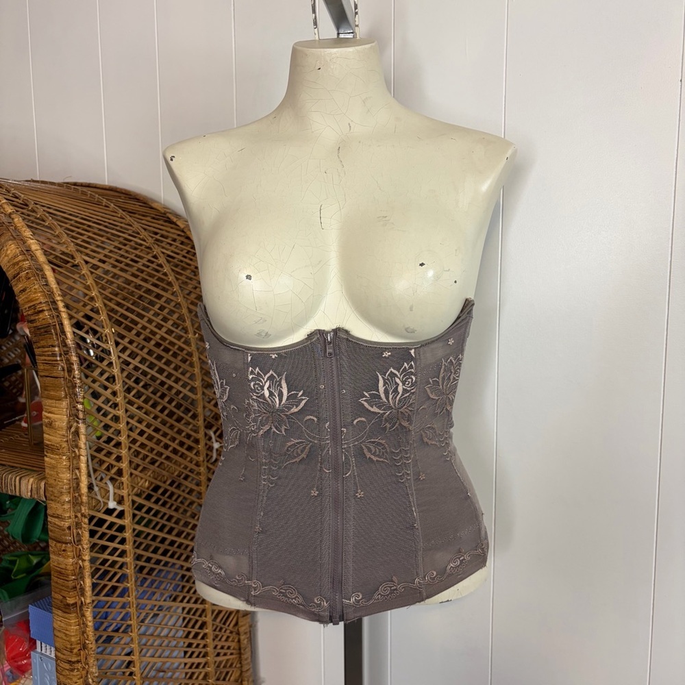 Retro Grey Sheer Mesh Lace Floral Girdle Waist Training Corset Zipper size small